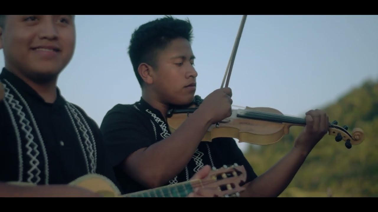 Mi niña bonita - Trío Esplendor Huasteco