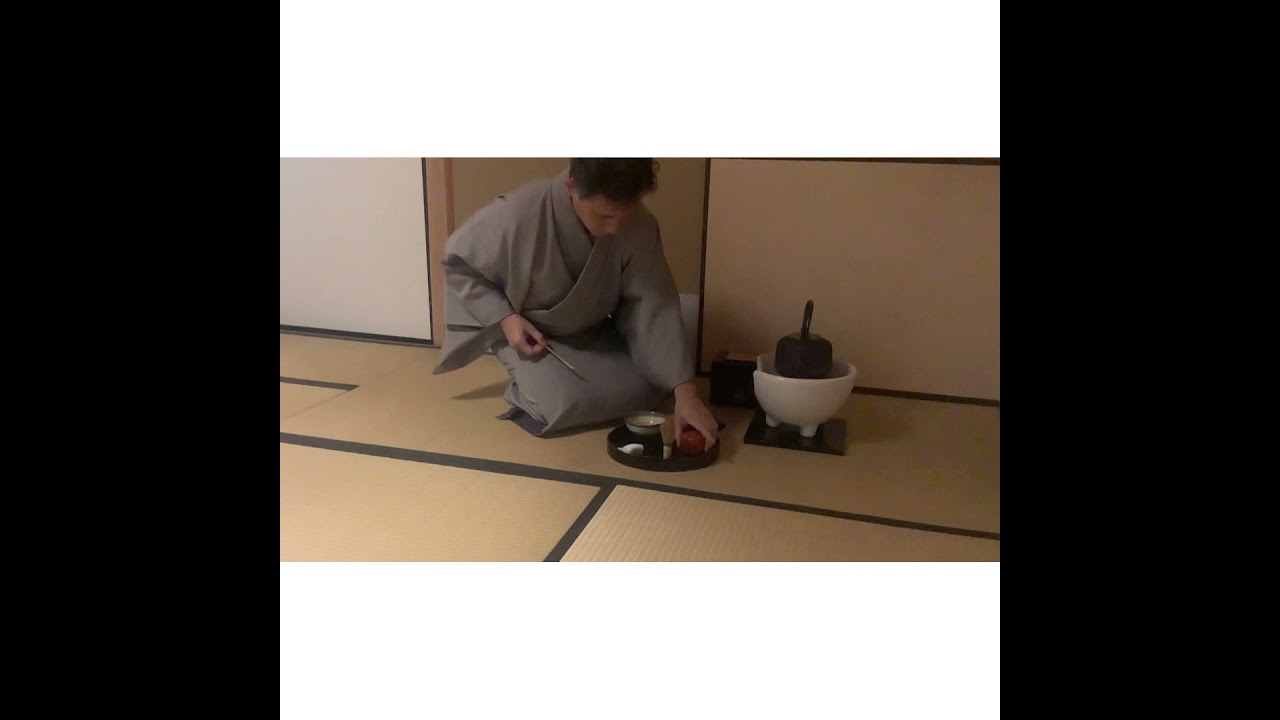 茶箱花点前拝見無し