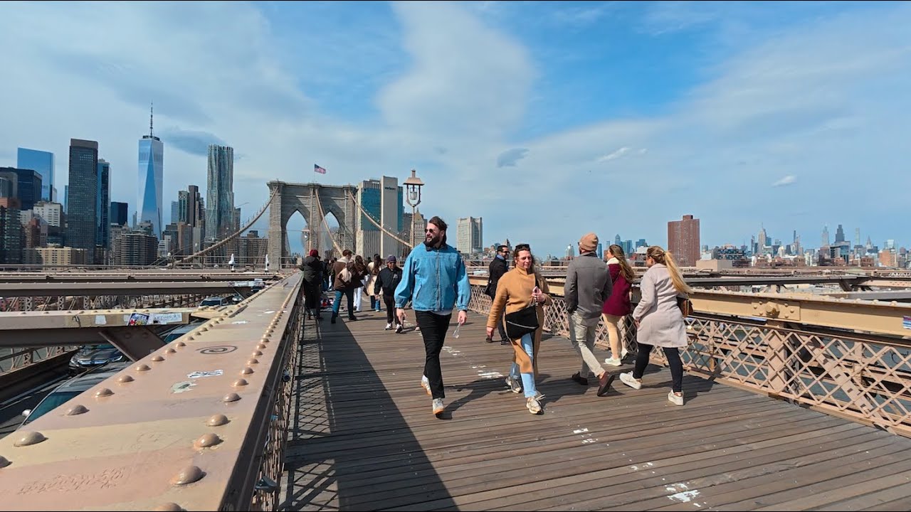 [4K] NYC Views 🗽🎧 - Experience the iconic Brooklyn Bridge with Peaceful Views and Relaxing Sounds