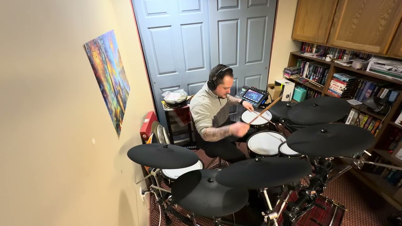 Old man grunts lmao, Rock on! 🤘🏻 Alesis Strata Prime 