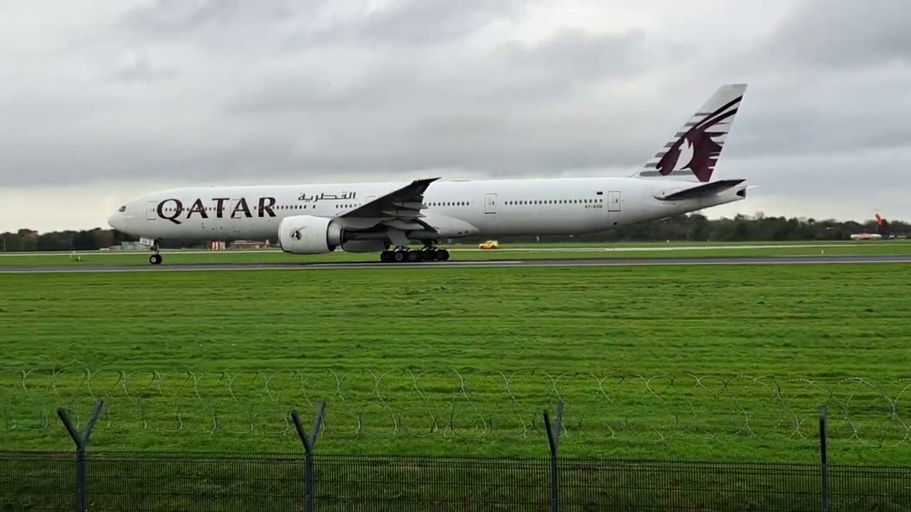Qatar Boeing 777-300ER Takeoff - EPIC Engine Spool-Up! | Manchester Airport