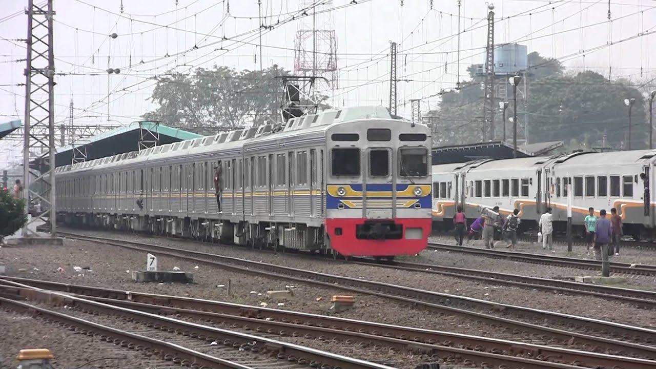 元東急8618F　マンガライ駅発車　seri tokyu8618F di stasiun manggrai