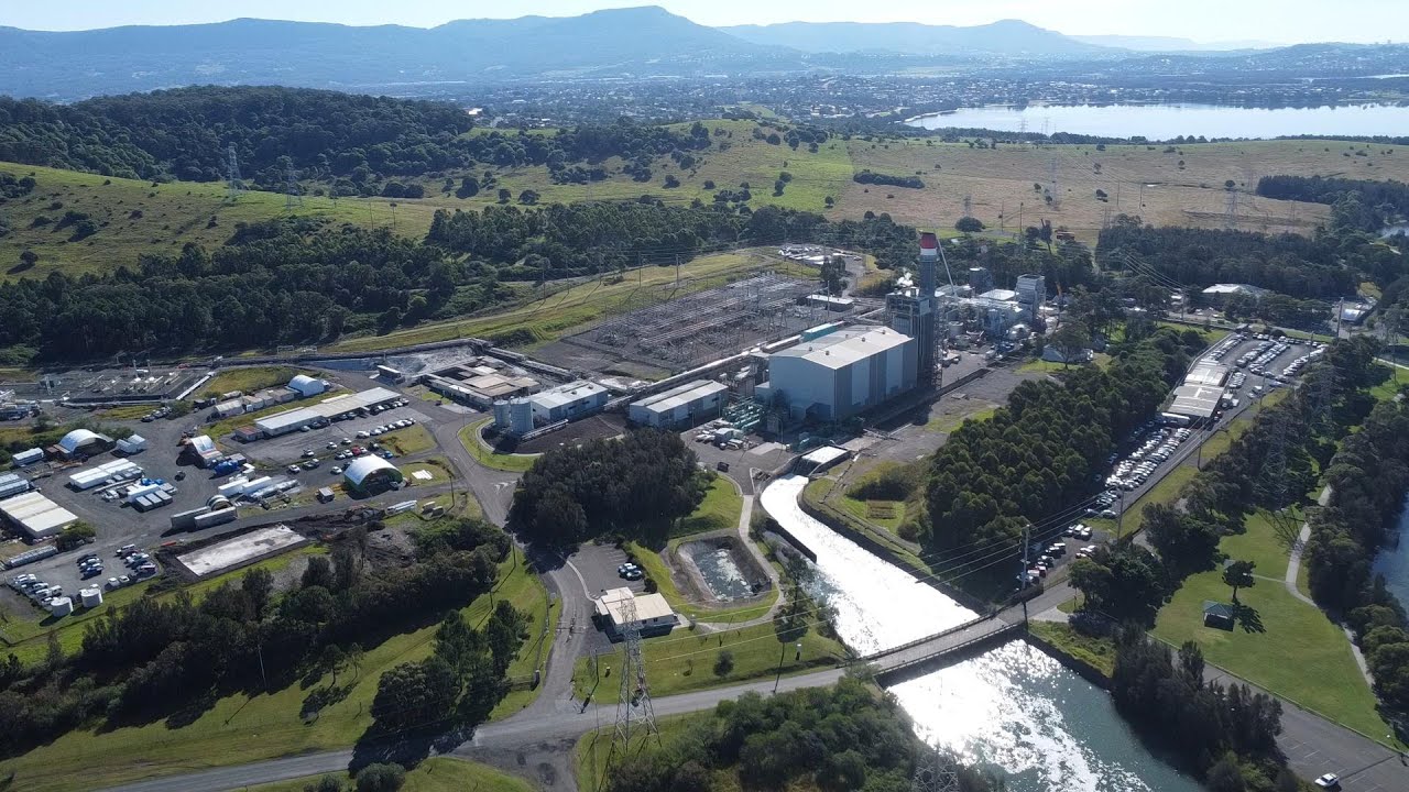 NSW - Overlook the Tallawarra Power Station and beautiful Lake Illawarra south by Drone