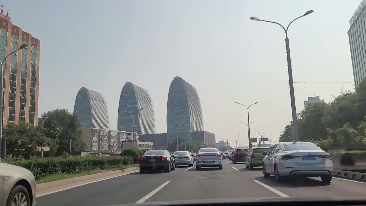 Riding A Taxi From Downtown Beijing to Beijing Capital International Airport (PEK), China