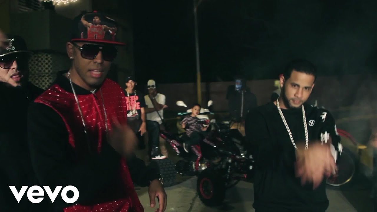 Pancho y Castel - Fronteando ft. Alexio La Bestia