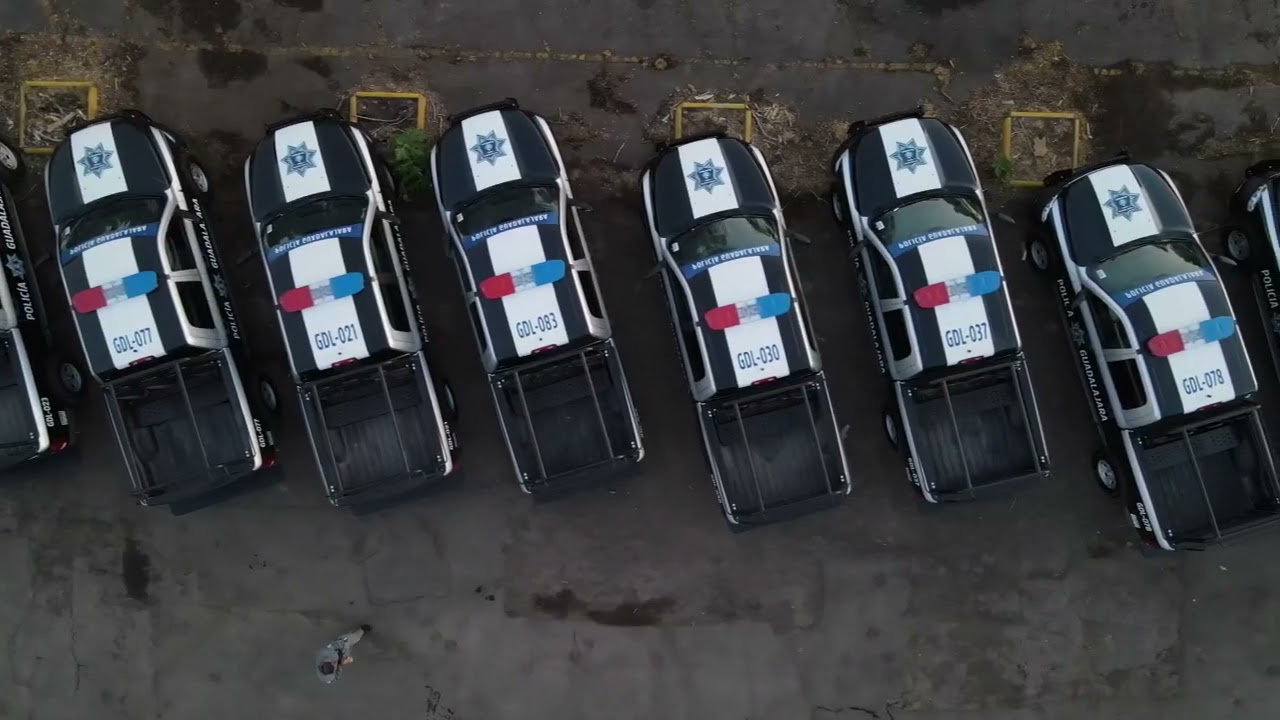 Entrega de patrullas y