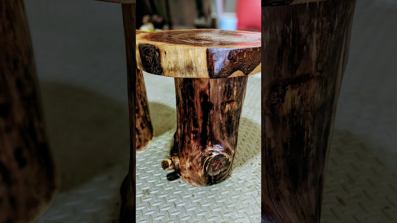 Stunning live edge walnut stump accent tables &ndash; turning your vision into reality.