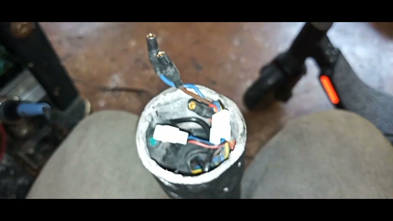 RoRoTEC reparación de monopatín eléctrico ninebot error 42 y error 21