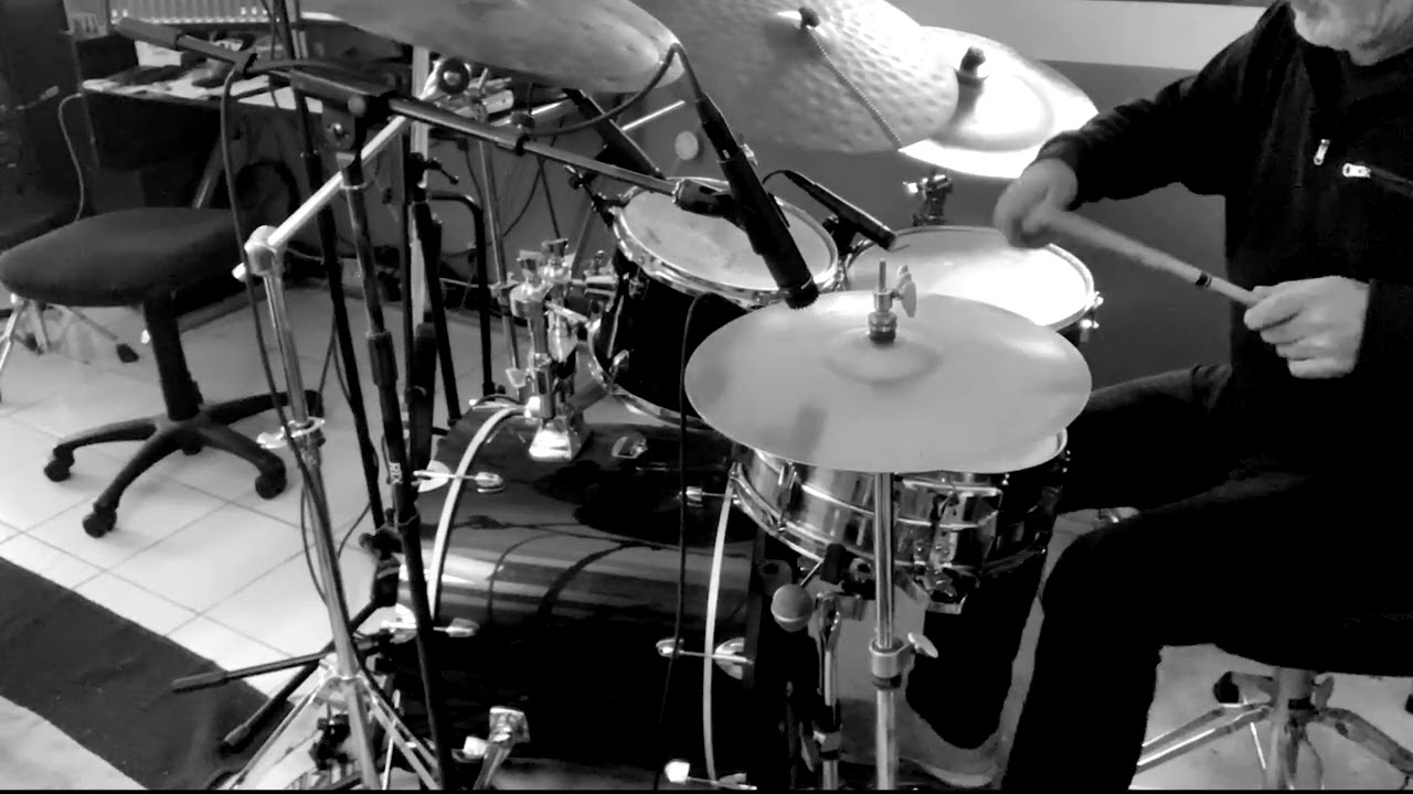 La javanaise (Lulu Gainsbourg / Richard Bona) Drum Cover