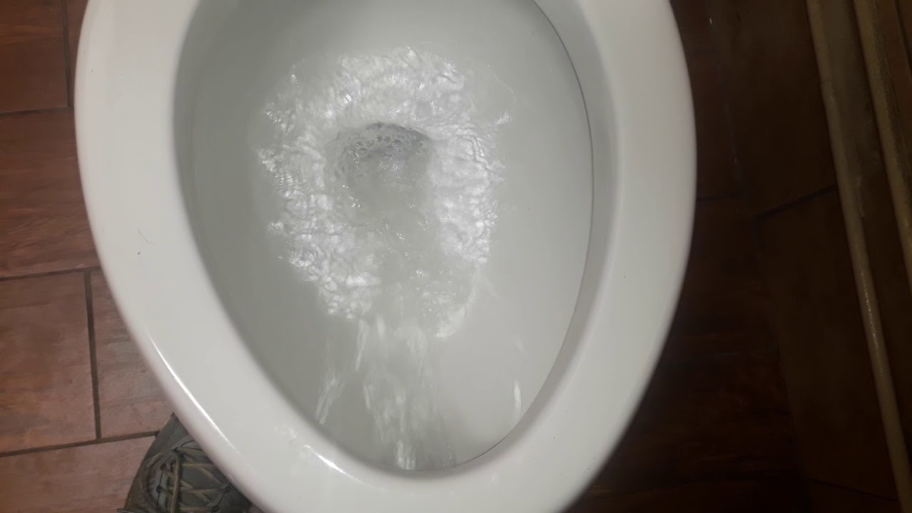 #751: crappy sterling toilet.