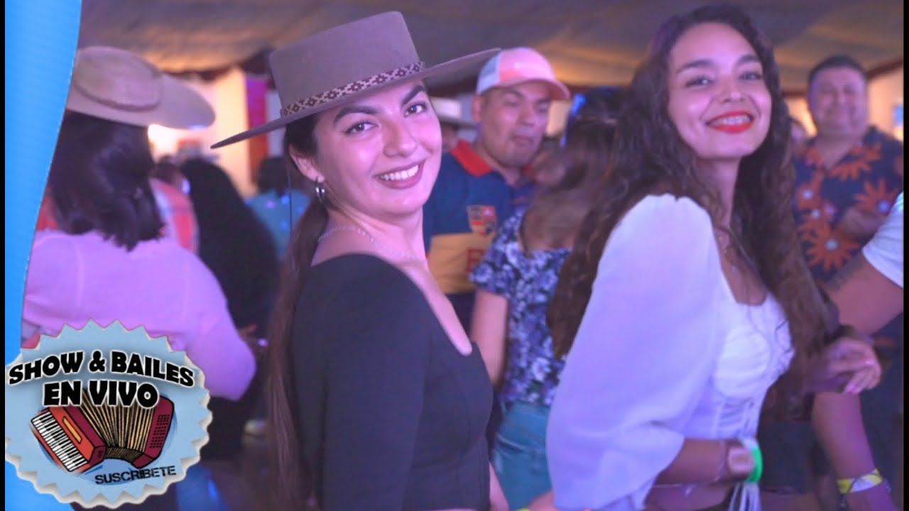 Bailando Daniela Tamara y Ely la Rancherita Mix Rancheros Jefe de Jefes en Casa Chena San Bernardo