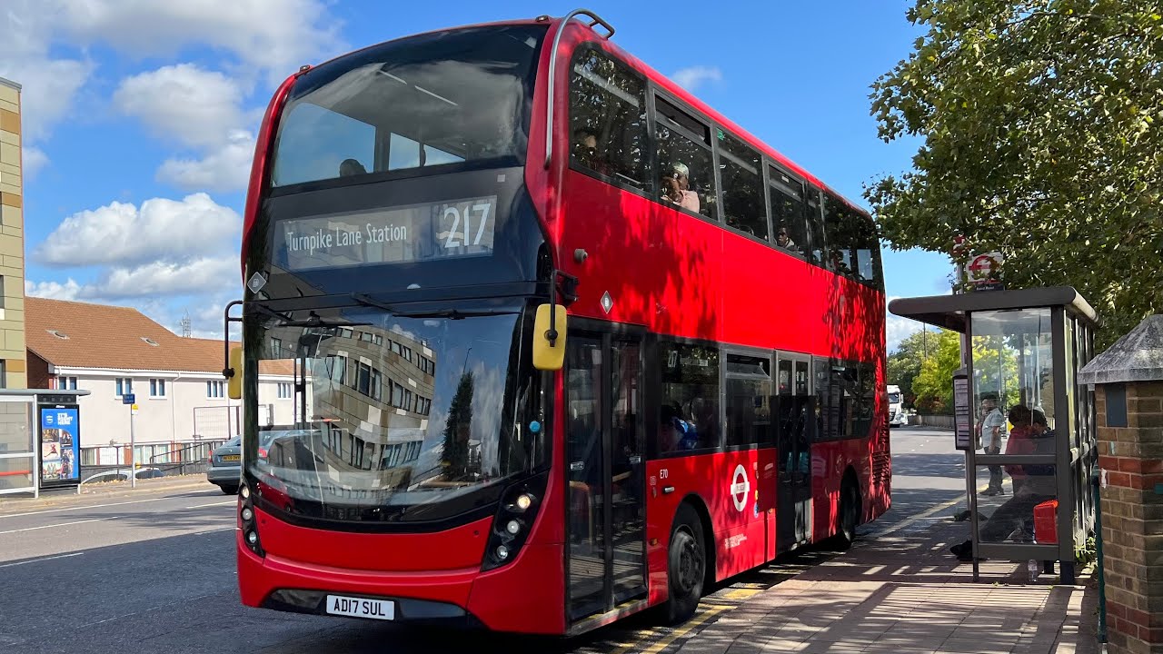 London Bus Route 217 - Waltham Cross to Turnpike Lane - Subtitles