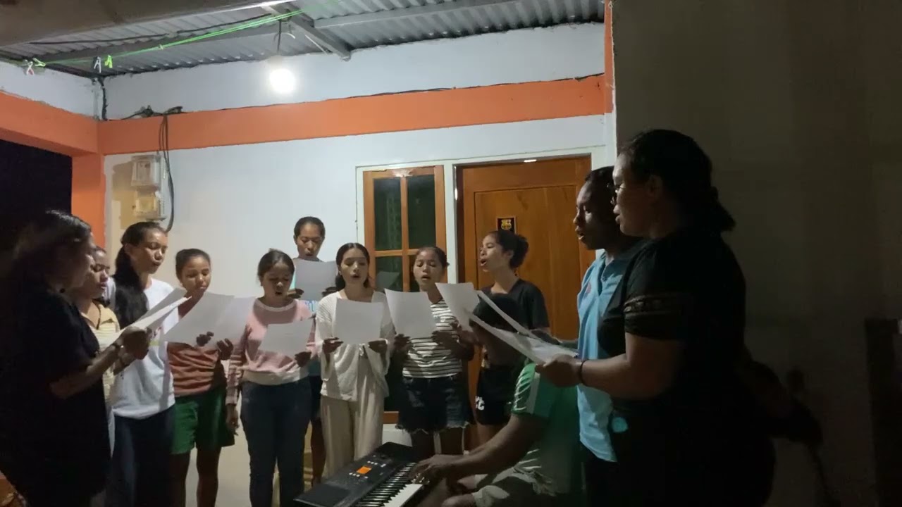 Música Agradecimento : NUDAR RUSA (Coro FOSCA SANTER OSSÚ🎼🤎) Versi Ensaio😊