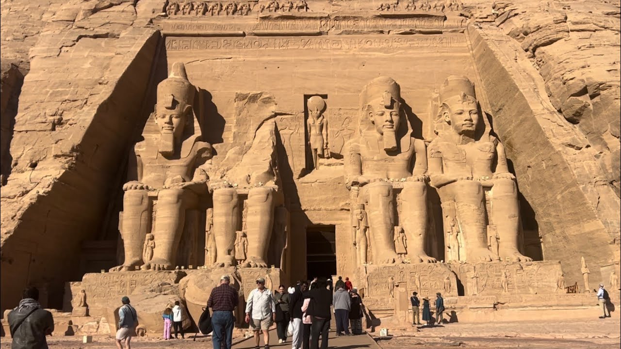 Giorno 5 - Abu Simbel e Villaggio Nubiano 