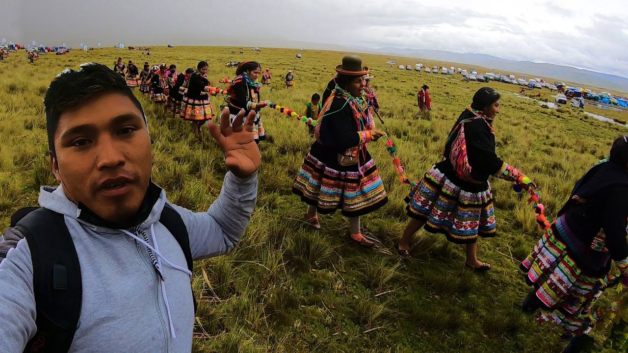 Nos fuimos a ver los carnavales de la fiesta de la sierra del peru Espinar Cusco