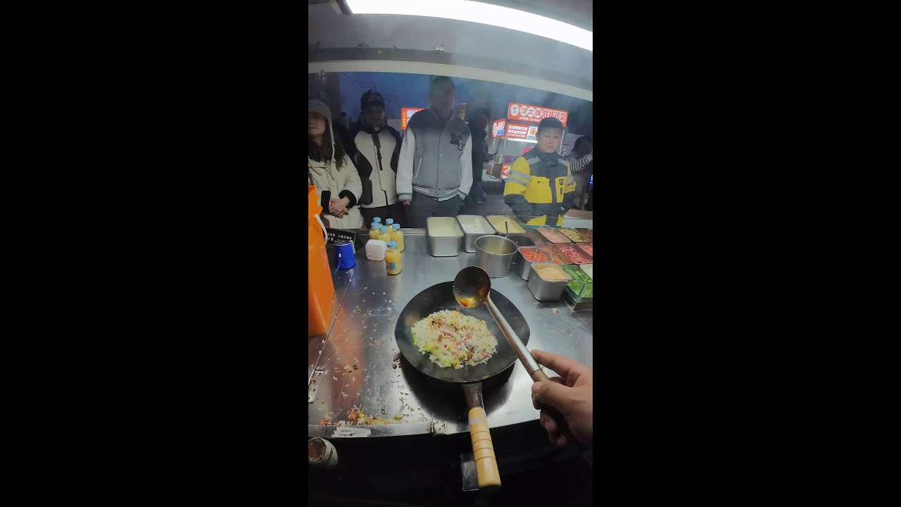 Challenge 400 portions, can’t finish frying at all!