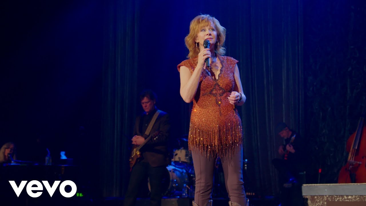 Reba McEntire - Just Like Them Horses (Live At Ryman Auditorium, Nashville, TN / 2017)