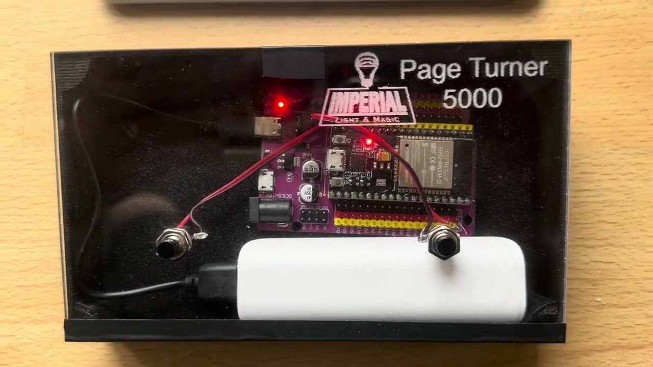 iPad page turner using Bluetooth and esp32