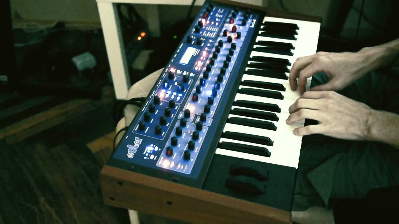 DSI Dave Smith Instruments Evolver Keyboard