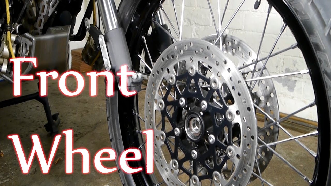 Tiger 800 - Front wheel removal, inspection + re-fit