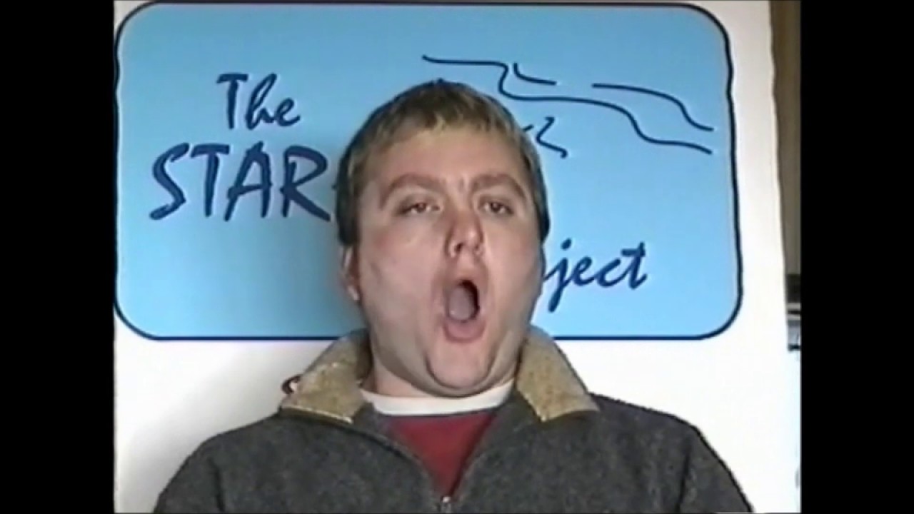 Motivational Speaker with a stammer. Video before he speaks to audience.