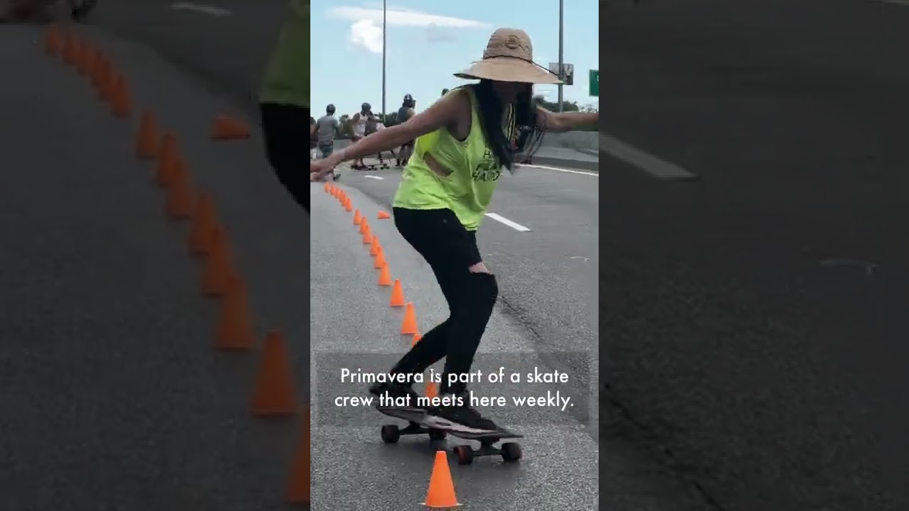 A car-free highway in Caracas, Venezuela, every Sunday. I take a test run on the Ciclovia.