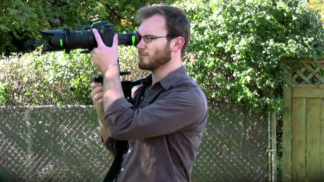DSLR Episode #10: $20 Dollar Shoulder Rig For HDSLR Use.