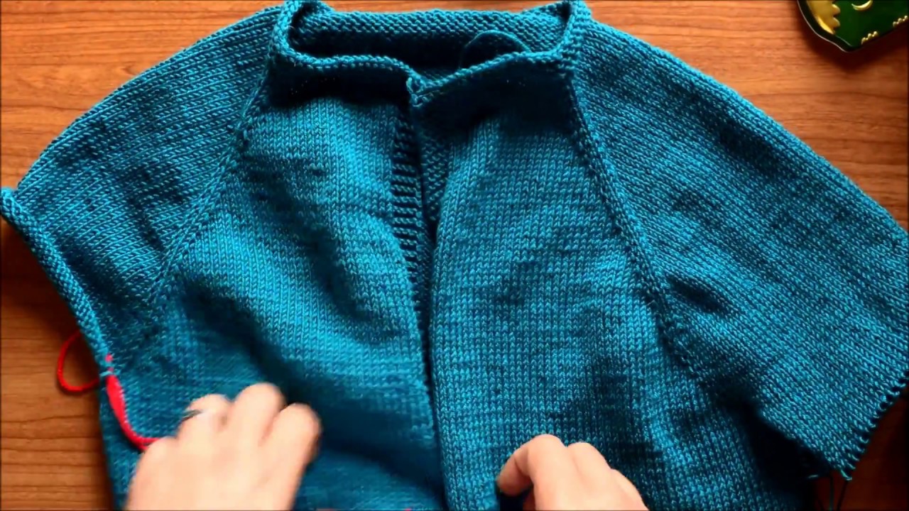 Lavorazione cardigan top down - il venerdì della maglia - 3° parte
