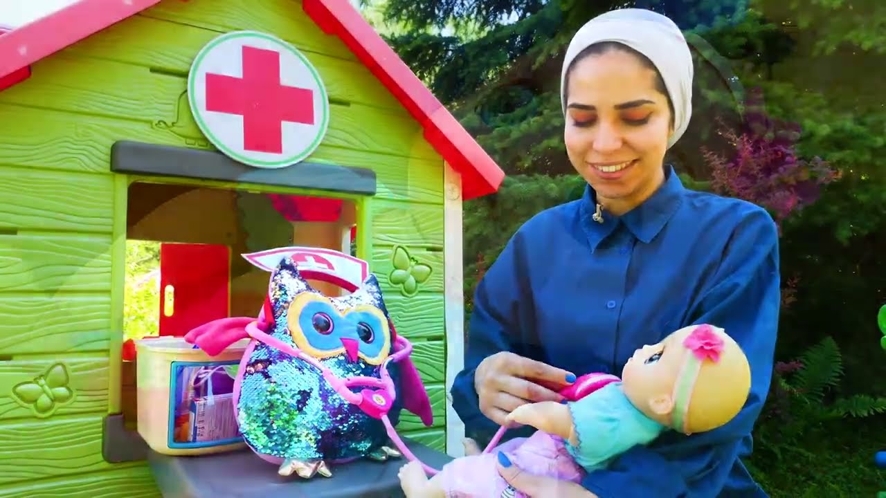 Baby Alive a pris froid! Allons chez le docteur. Jeux avec jouets pour enfants.