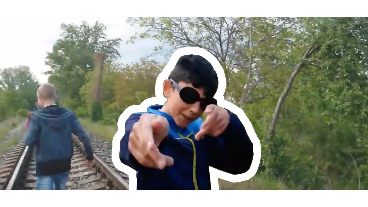 12-ročn&yacute; rapper dus&iacute; cigy a stackuje cash?