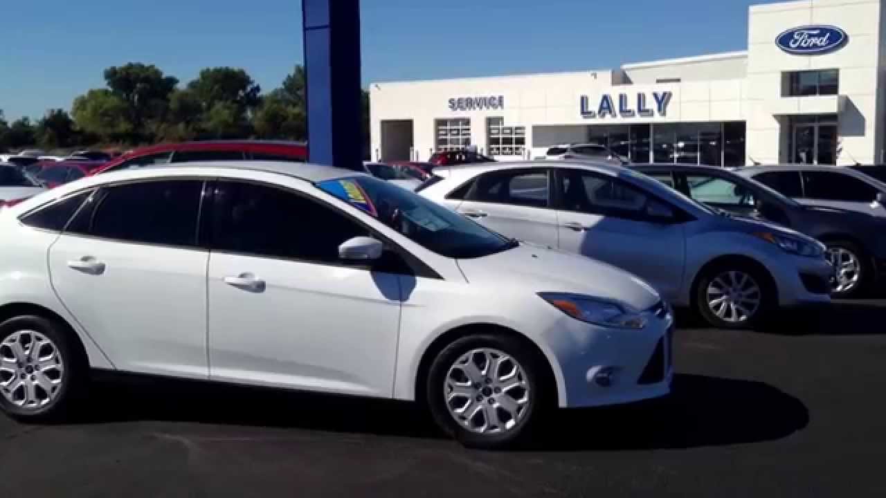 Lally Ford Sales used car lot walk in Tilbury