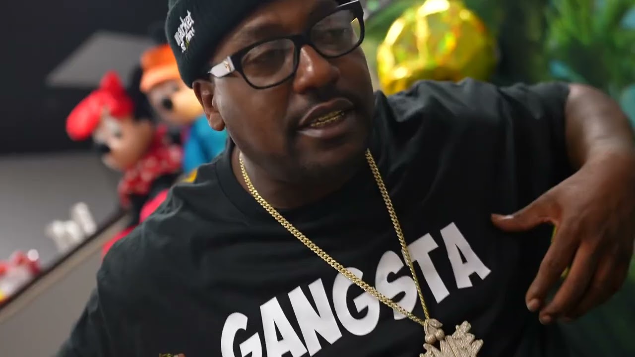 Lcokeka  Gangsta