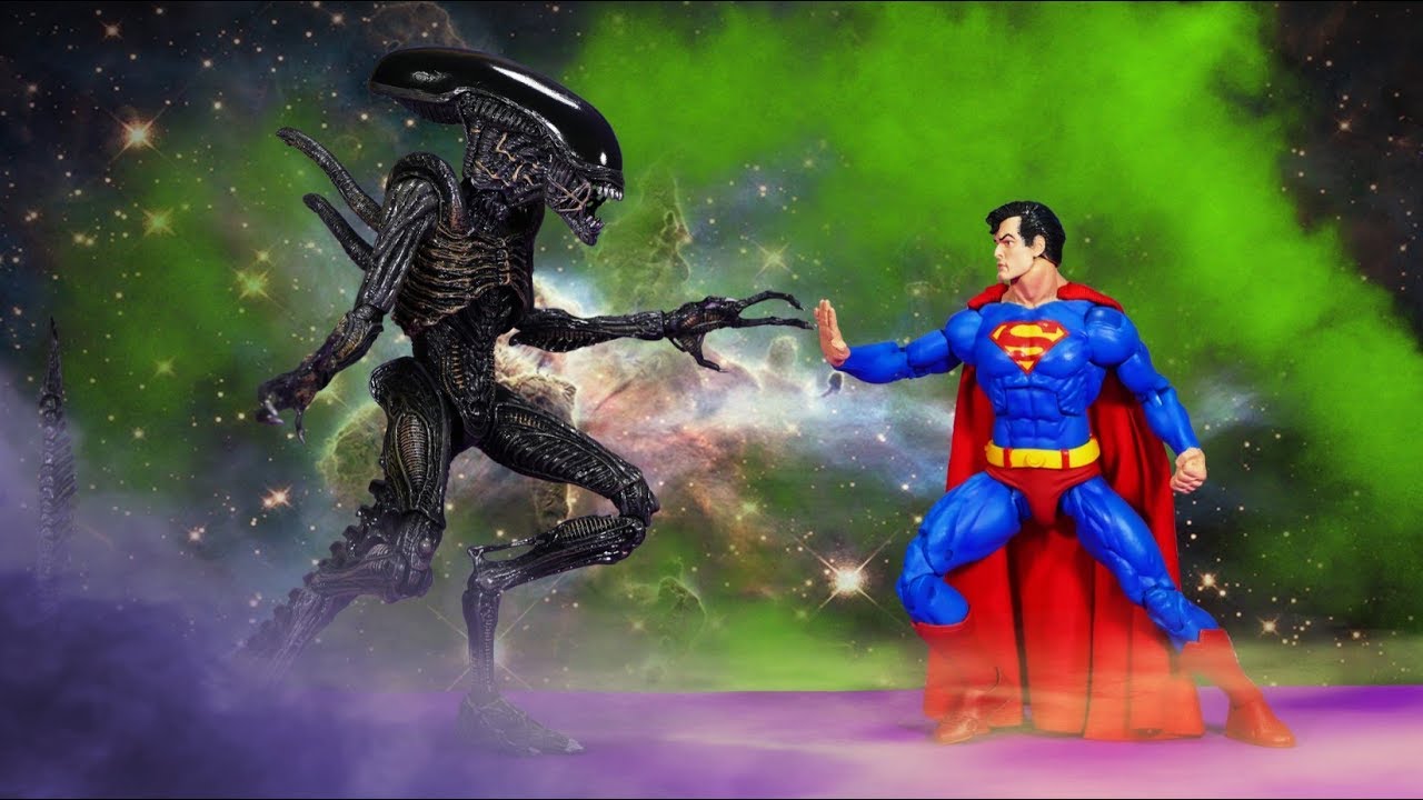 NECA SDCC Exclusive Superman vs Aliens Action Figure Review