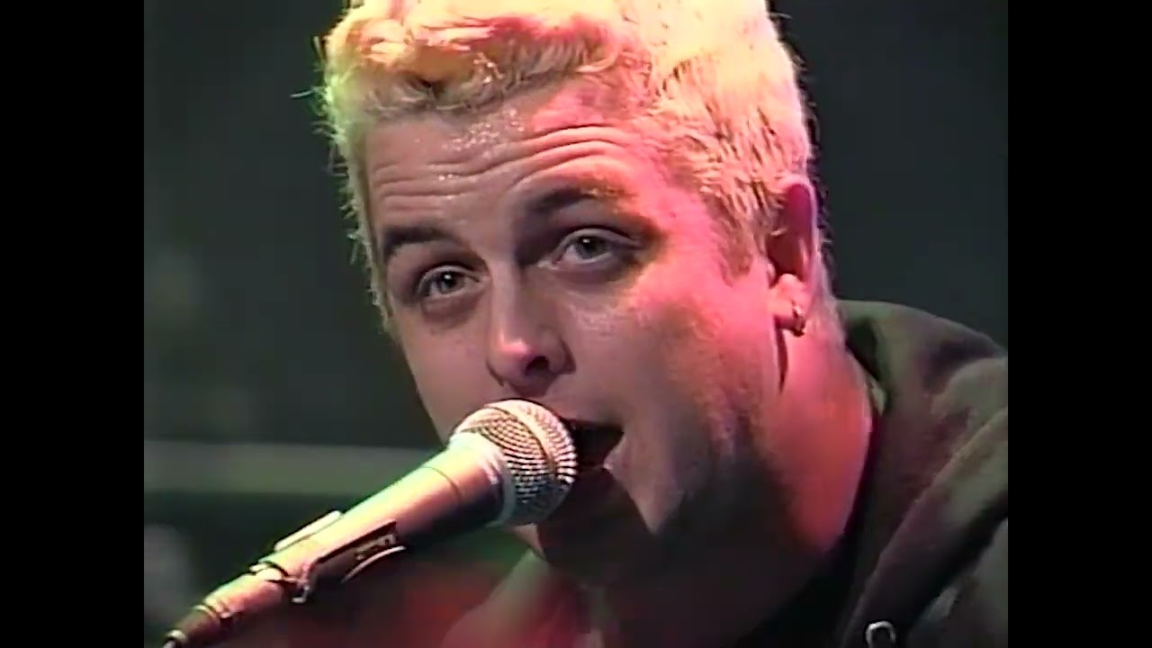 Green Day - Church On Sunday live [MUCHMUSIC INTIMATE & INTERACTIVE 2000]