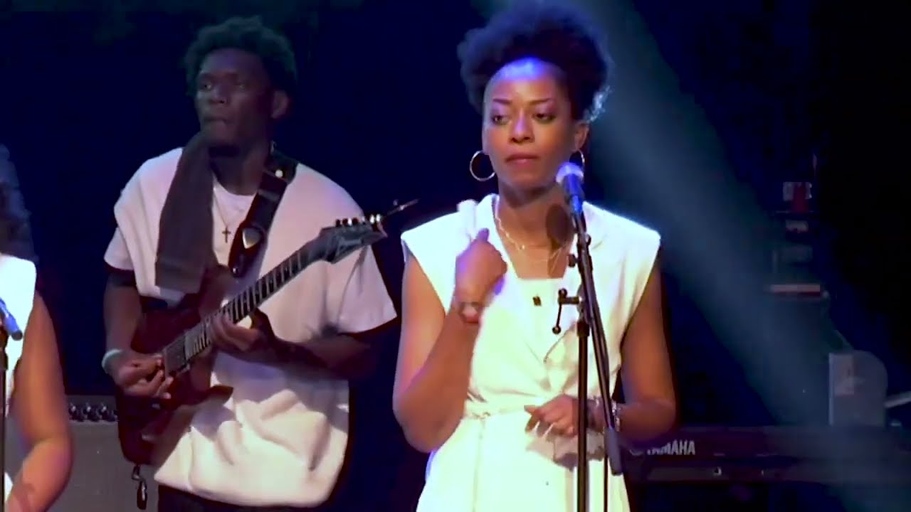 Fr: Innocent Alberto et Moise Matuta Concert bolamu (Louange)
