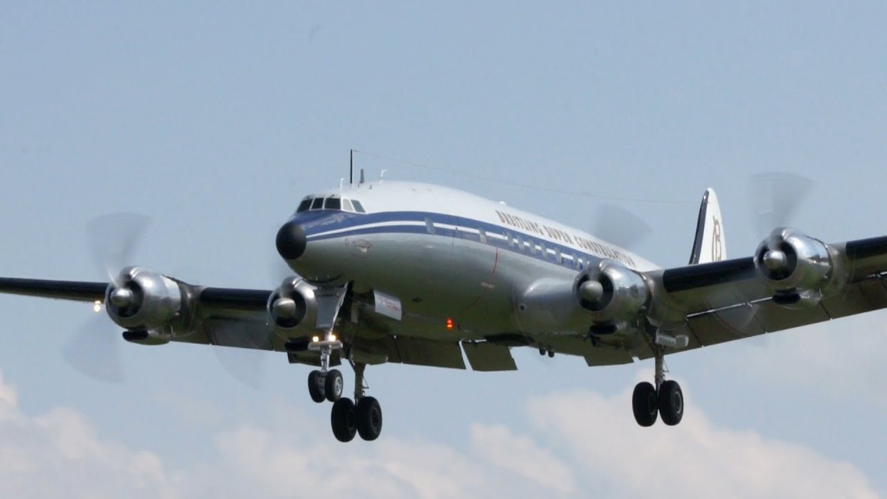Super Constellation CLOSE-UP Landing, Taxi-in & Engine Shutdown