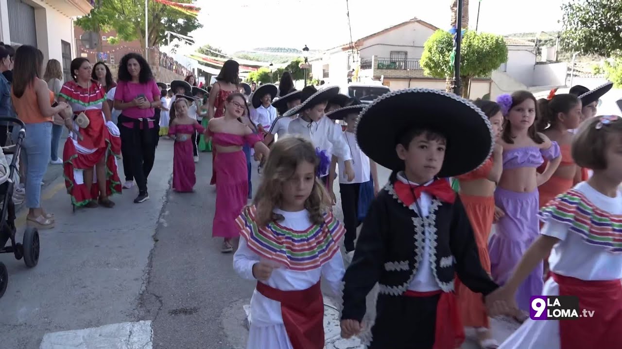Fiestas de Mozos en Rus 2023 · Desfile infantil de máscaras