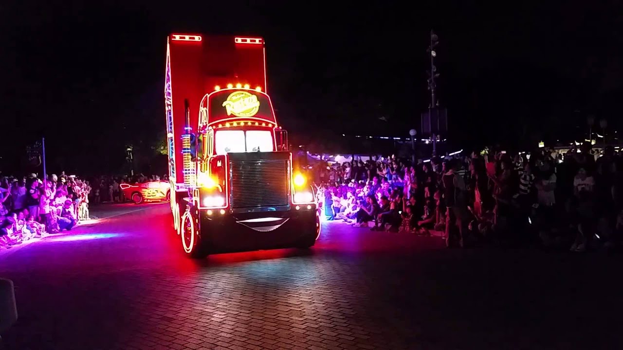 香港迪士尼晚間巡遊表演 Hong Kong Disney Night Parade Walk