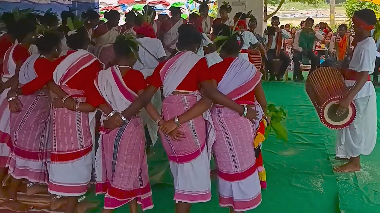 Tribal dance आदिवासी नृत्य cultural of india #adivasi #dance #village #flokdance