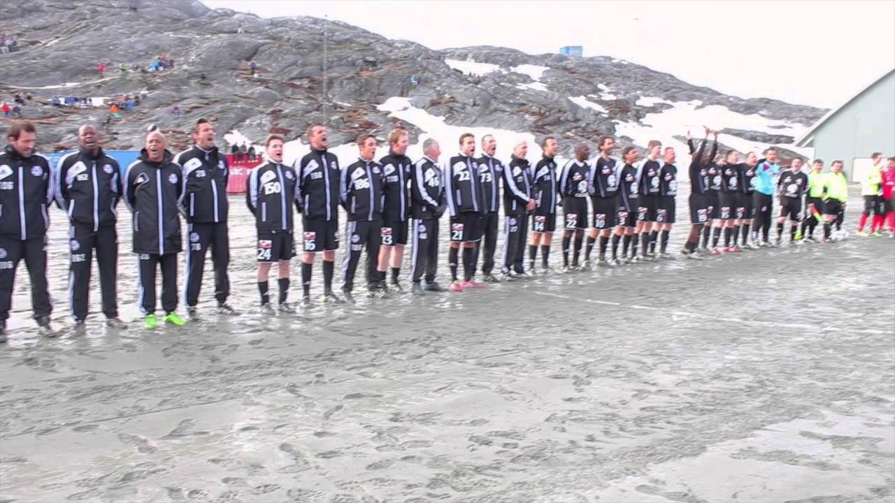 La Marseillaise par le Variétés Club de France à Nuuk (Groenland)