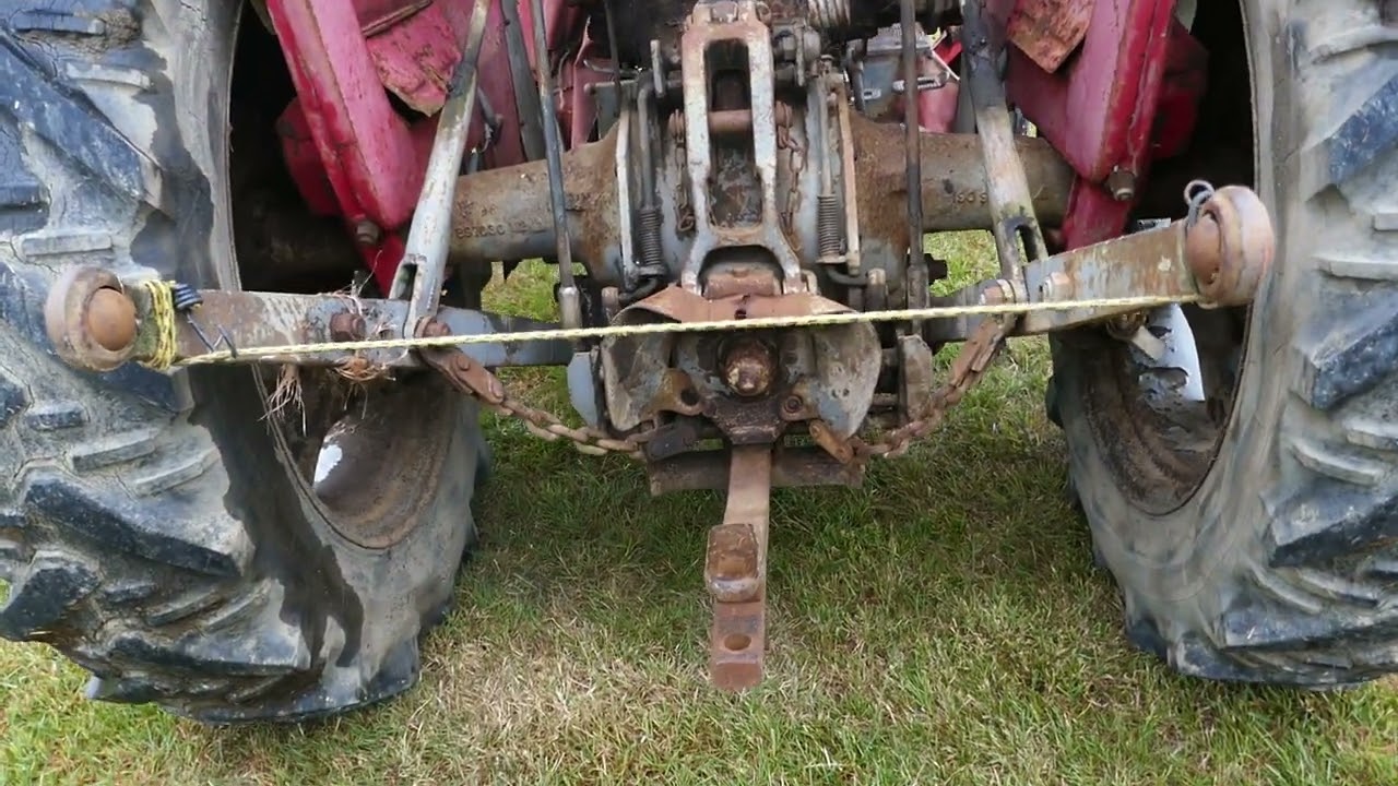 1972 MASSEY FERGUSON 148 2WD TRACTOR