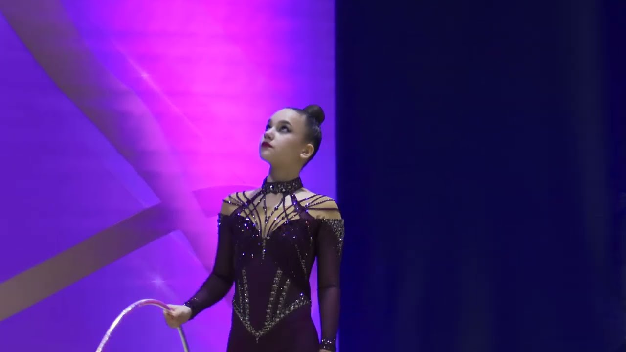 Казанцева Єлизавета 2011 обруч