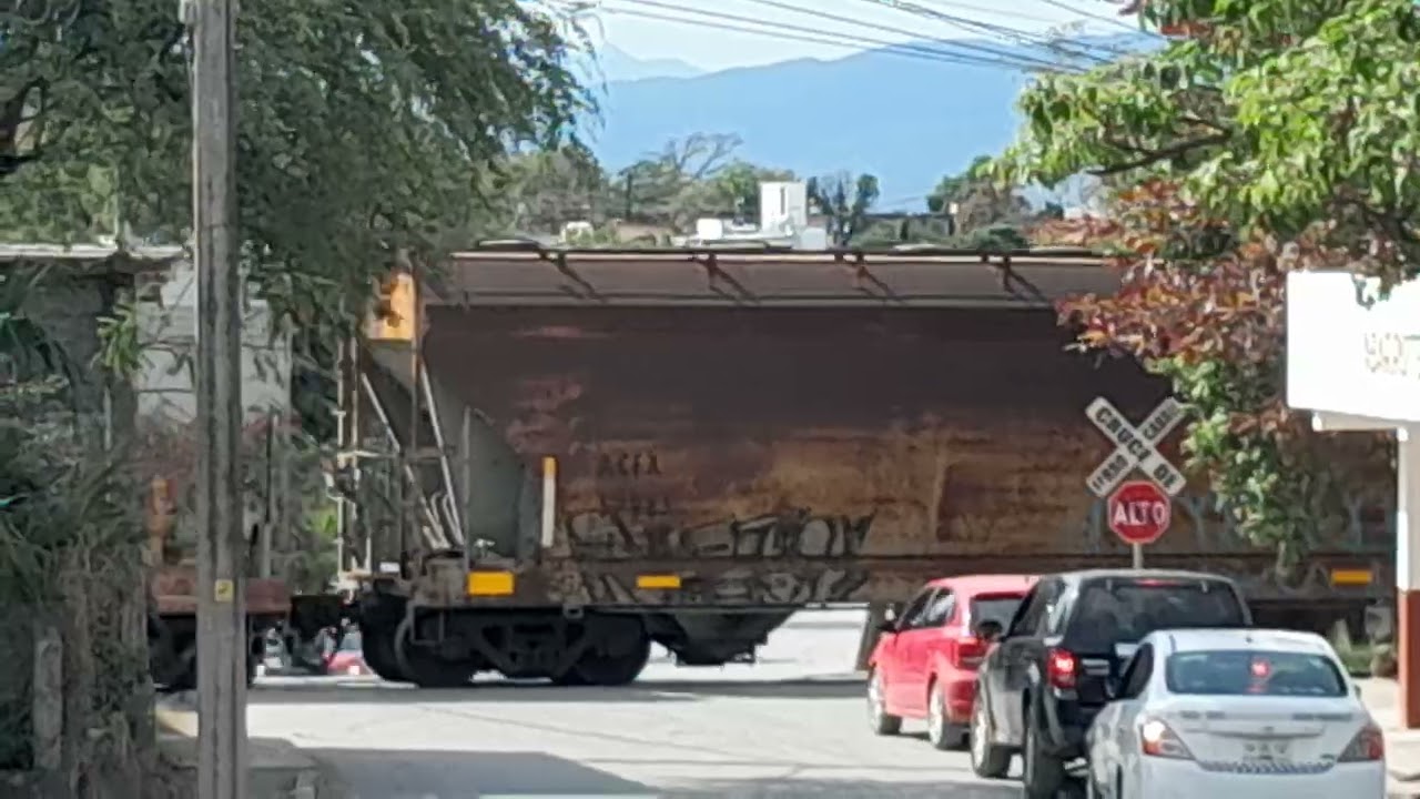 !!NF K3L CANADIENSE!! Miselaneo Norte Mañanero Llegando a Valles Liderado por la KCSM 4537 y 4560