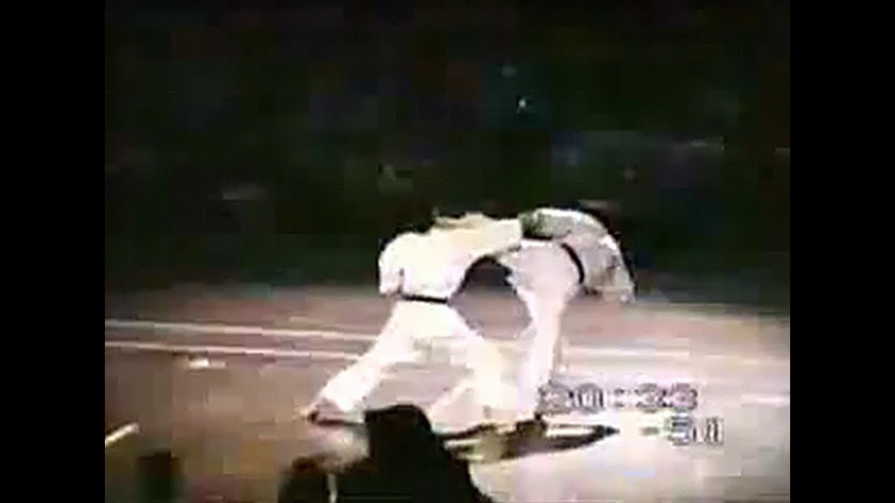 Hirokazu Kanazawa. Demostración SKI,  Cpto  del Mundo 1985