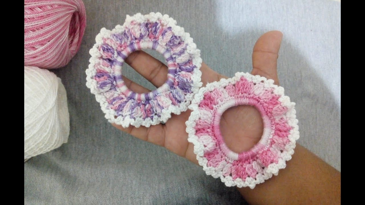 Xuxinhas de crochê com linha  matizada (crochet scrunchie)