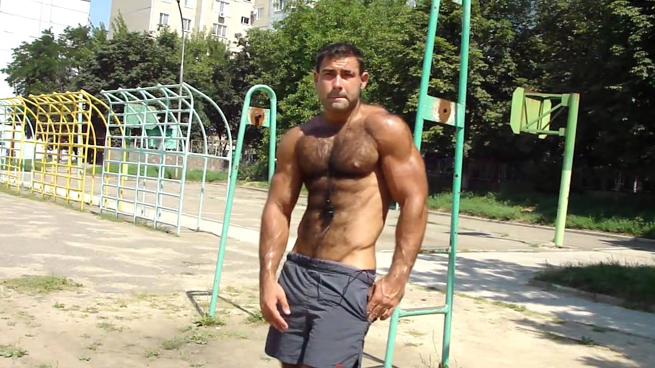 muscle hairy bodybuilder