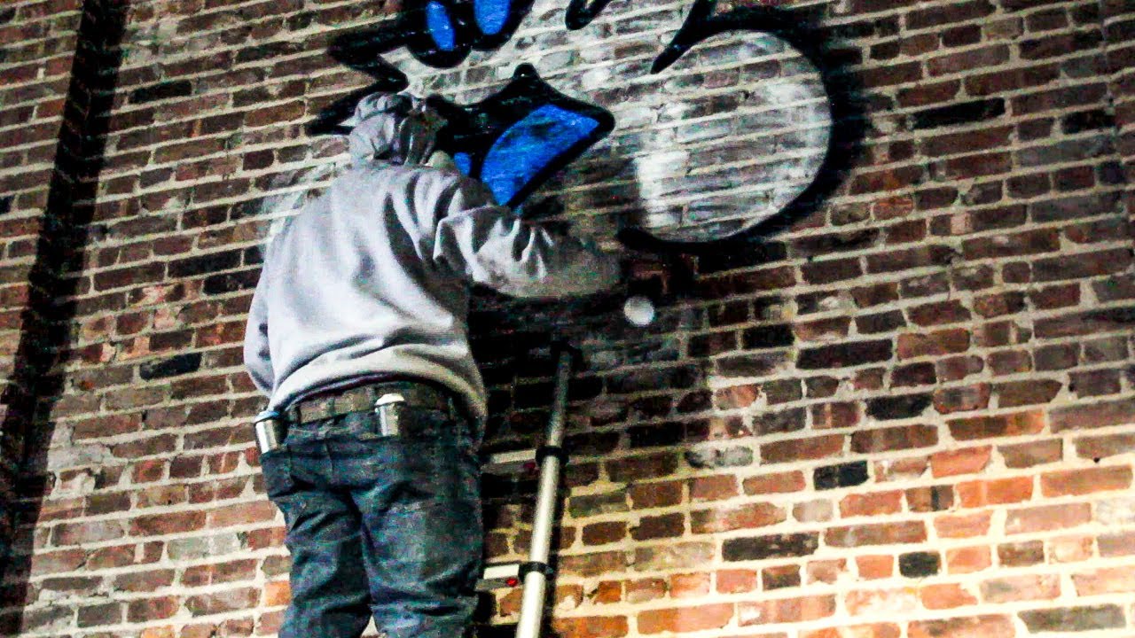 Plasma Slugs' Graffiti Art Colony