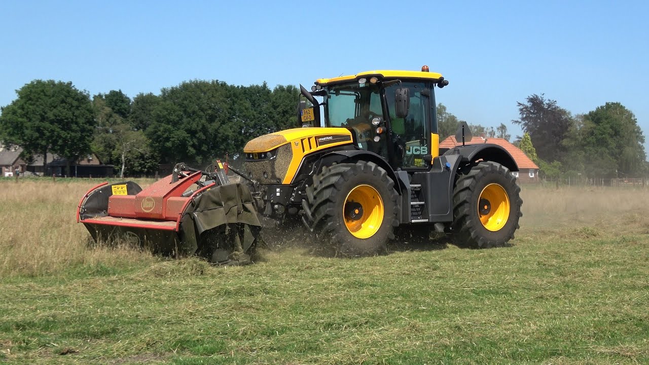 Weide maaien met JCB Fastrac 4220 en Vicon maaiers (2020)
