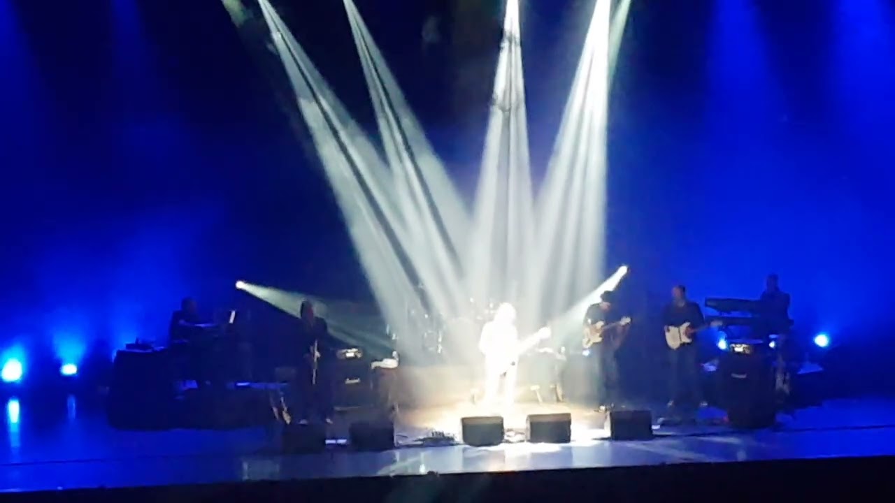 The Dire Straits Experience - Brothers In Arms  (live @Stadthalle  Vienna 2018-02-19)