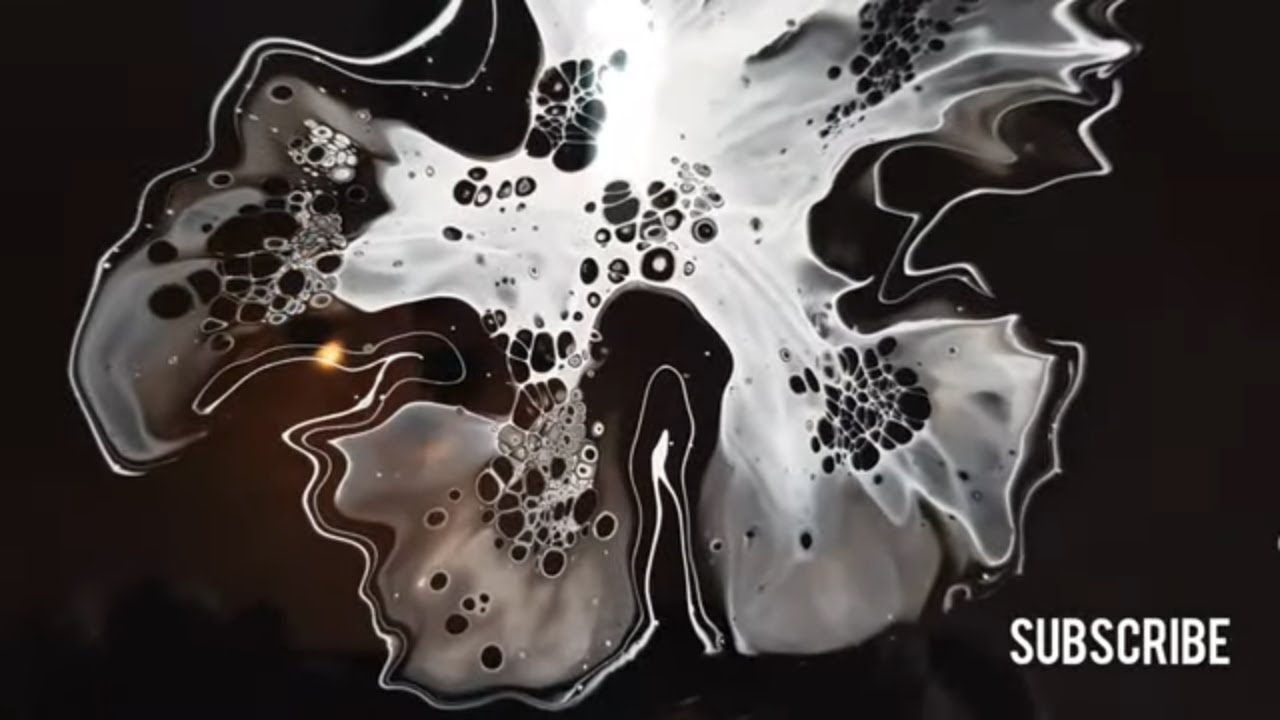 Fluid Painting Techniques l Black and White flowers on black base l Acrylic Pouring Techniques l